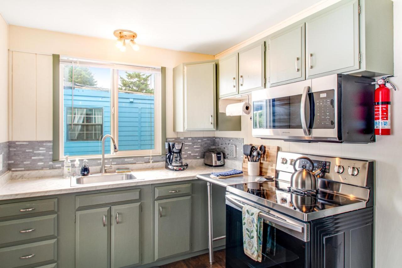 Ocean Breeze & Clam Pad Apartment Ocean Shores Bagian luar foto
