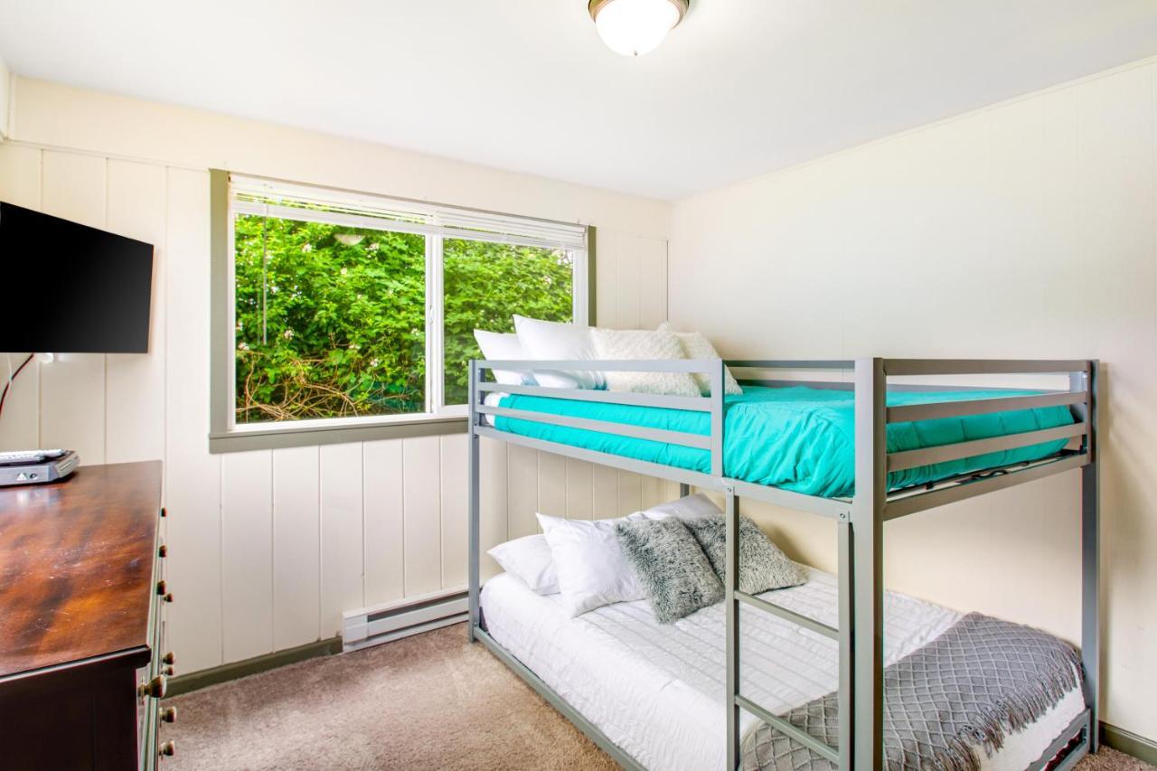 Ocean Breeze & Clam Pad Apartment Ocean Shores Bagian luar foto